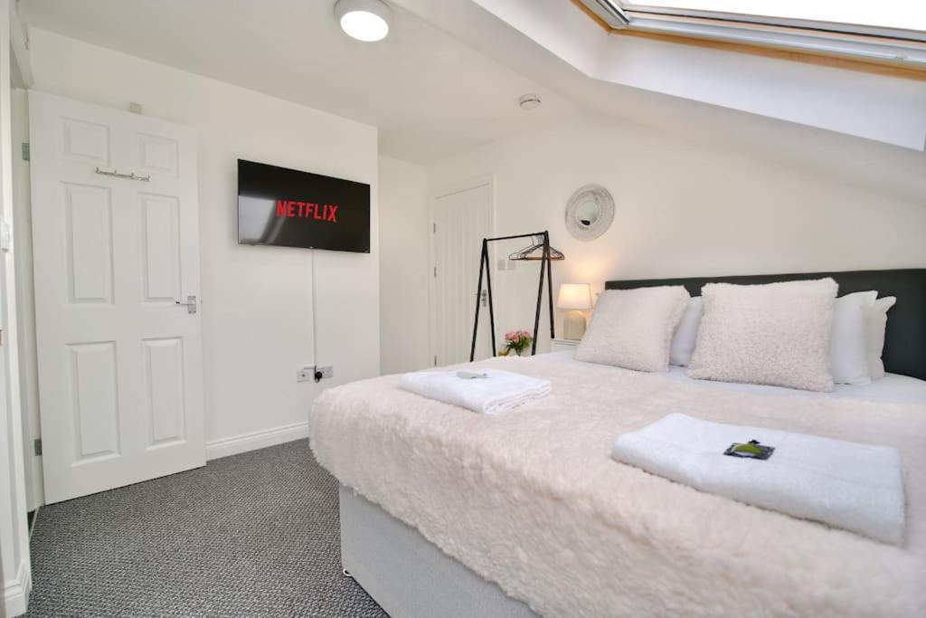 Swan Nine -